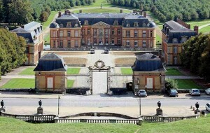 Tour du domaine de Dampierre